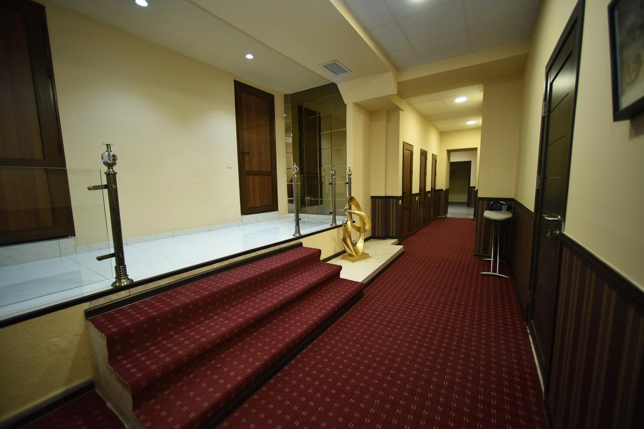 Yerevan Inn Hostel Zewnętrze zdjęcie