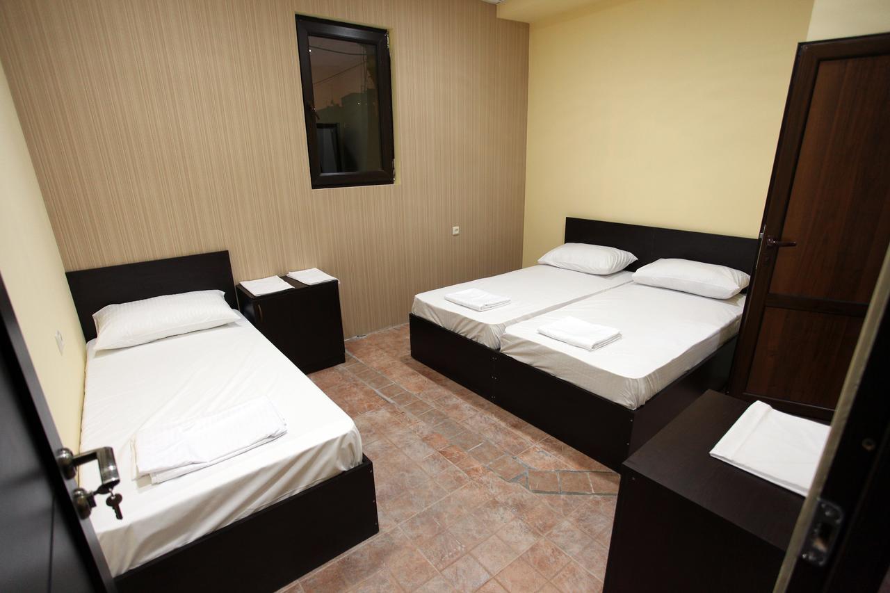 Yerevan Inn Hostel Zewnętrze zdjęcie